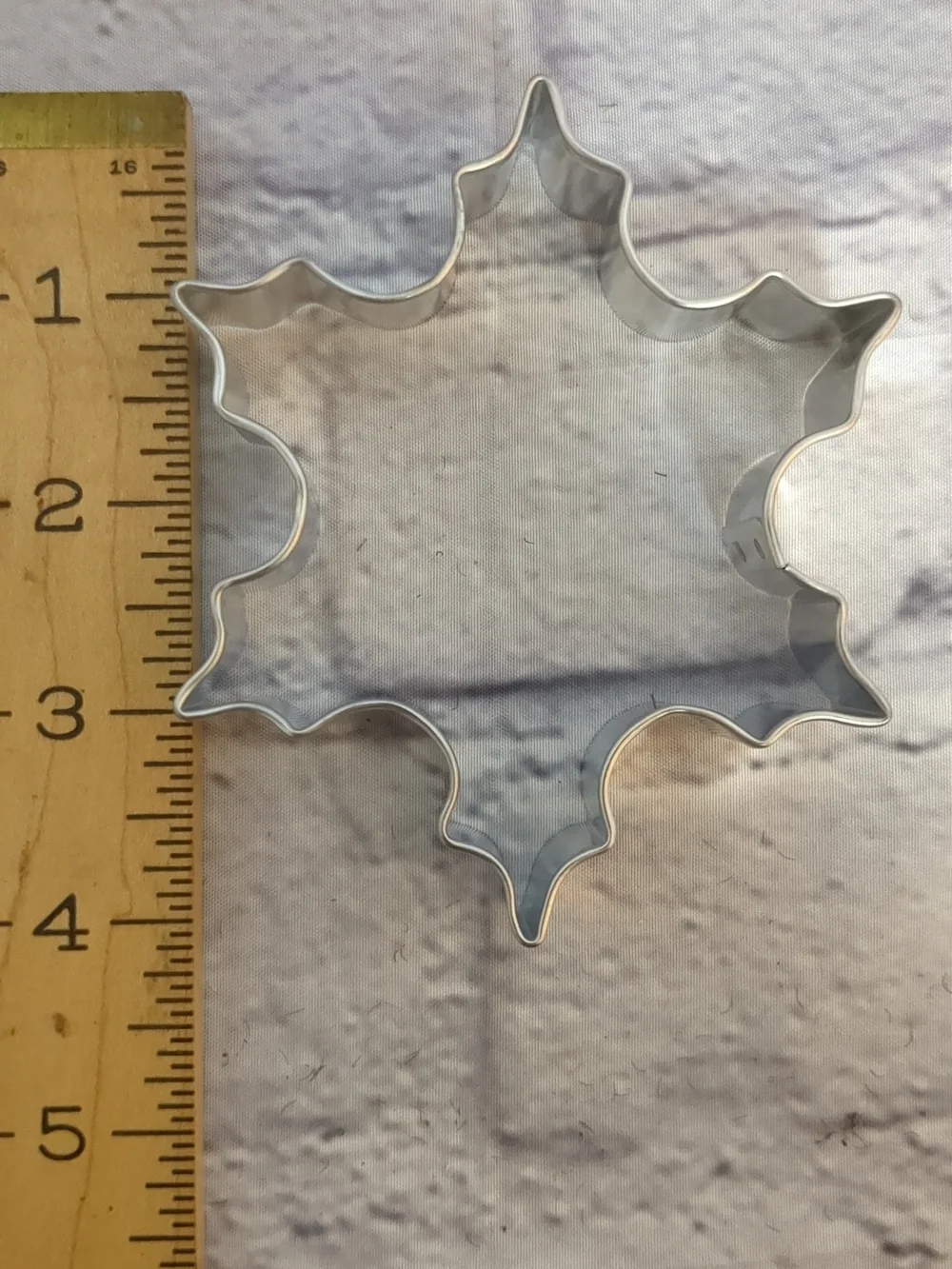 Silver Snowflake Cookie Cutter - Stainless Steel Holiday Bakeware